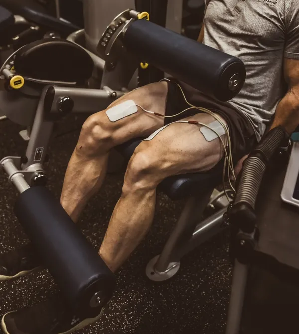 NXPro electrode placement on legs during leg press